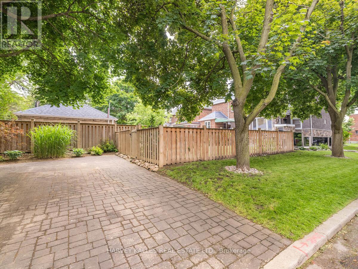 63 Marlee Avenue, Toronto, Ontario  M6E 3B1 - Photo 23 - W9308899