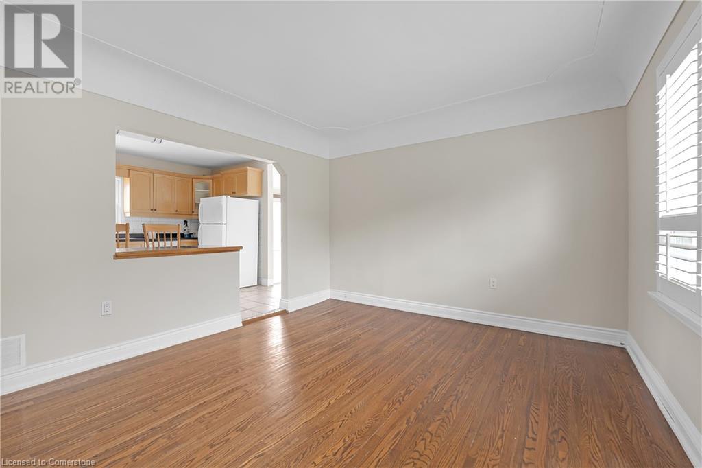 245 Cedardale Avenue, Hamilton, Ontario  L8E 1S1 - Photo 7 - 40665180