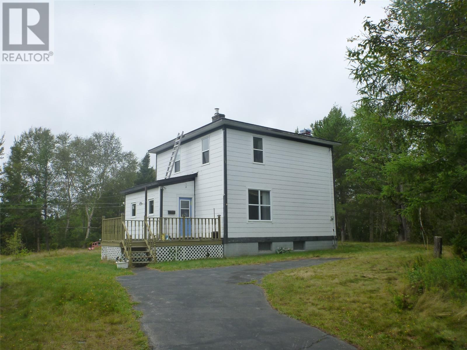 15 Loop Road, Terra Nova, Newfoundland & Labrador