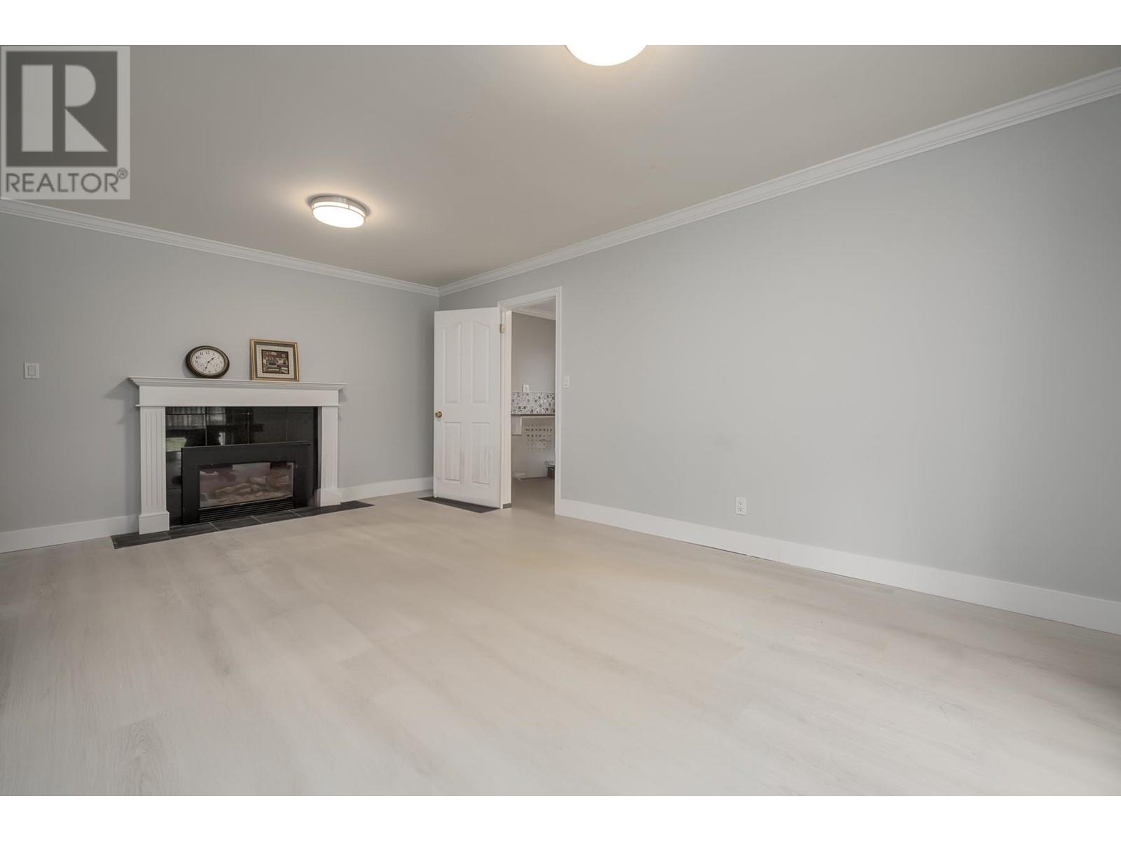 482 Shannon Way, Delta, British Columbia  V4M 2W5 - Photo 18 - R2936471