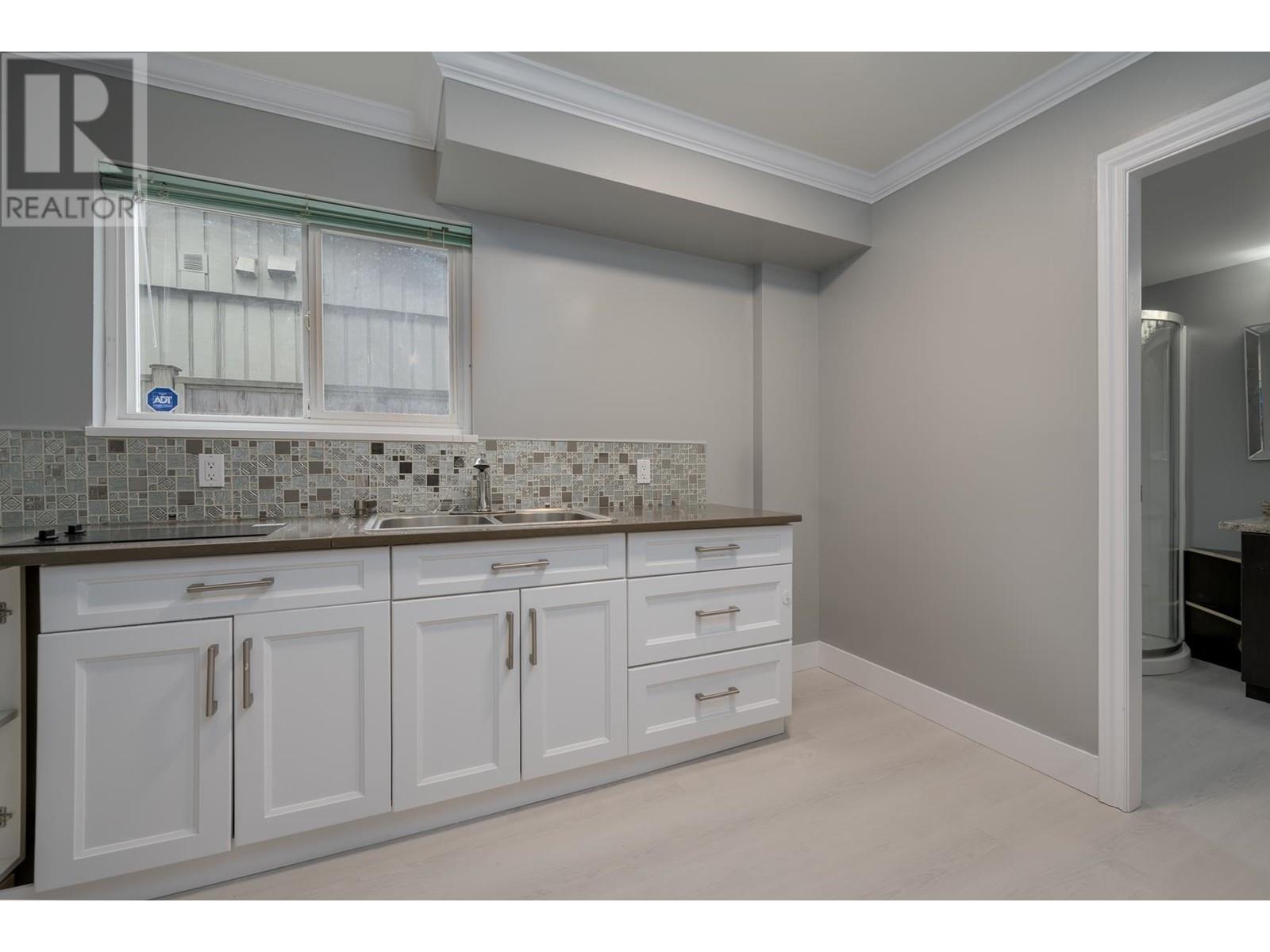 482 Shannon Way, Delta, British Columbia  V4M 2W5 - Photo 19 - R2936471