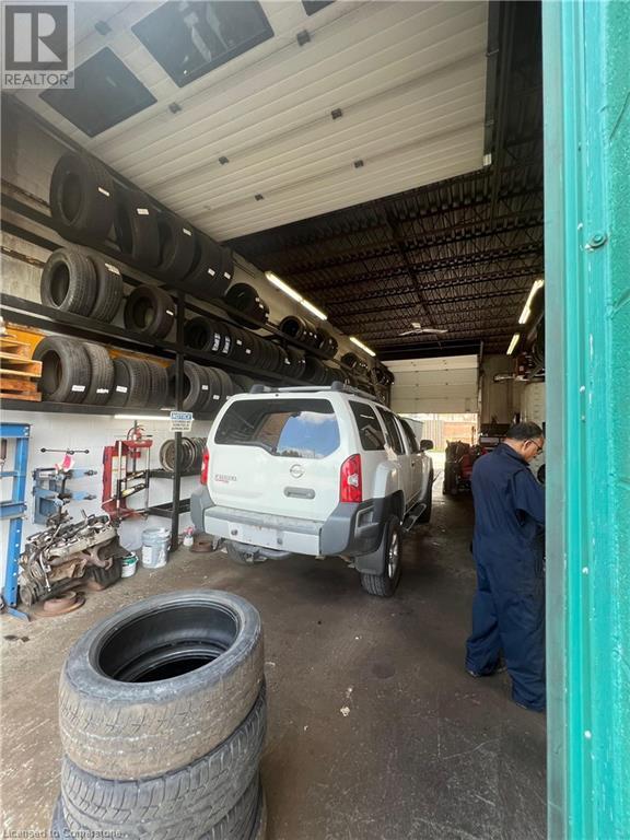 448 Highway 8, Stoney Creek, Ontario  L8G 1G6 - Photo 3 - 40665314