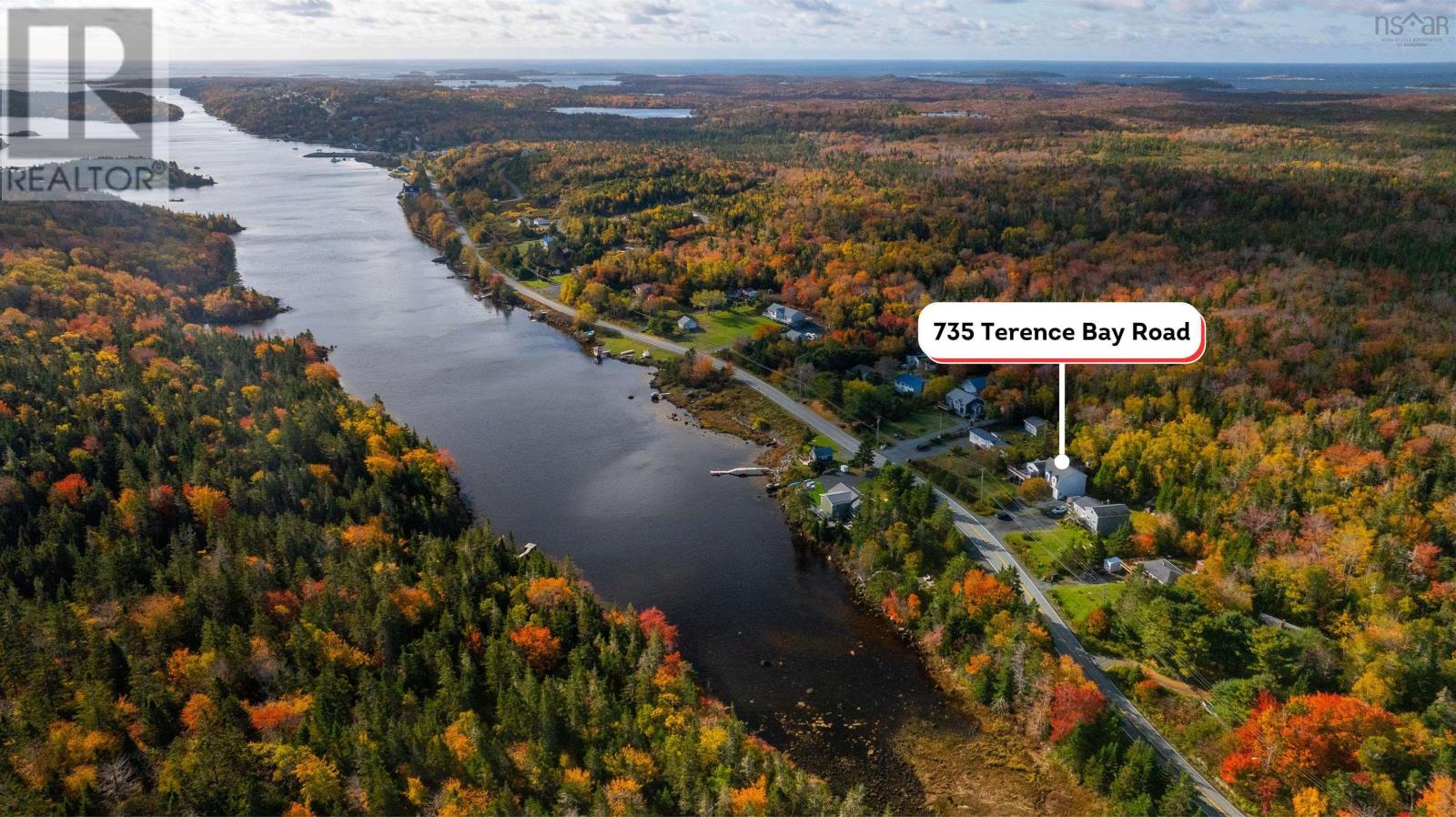 735 Terence Bay Road, Terence Bay, Nova Scotia  B3T 1X2 - Photo 2 - 202424805