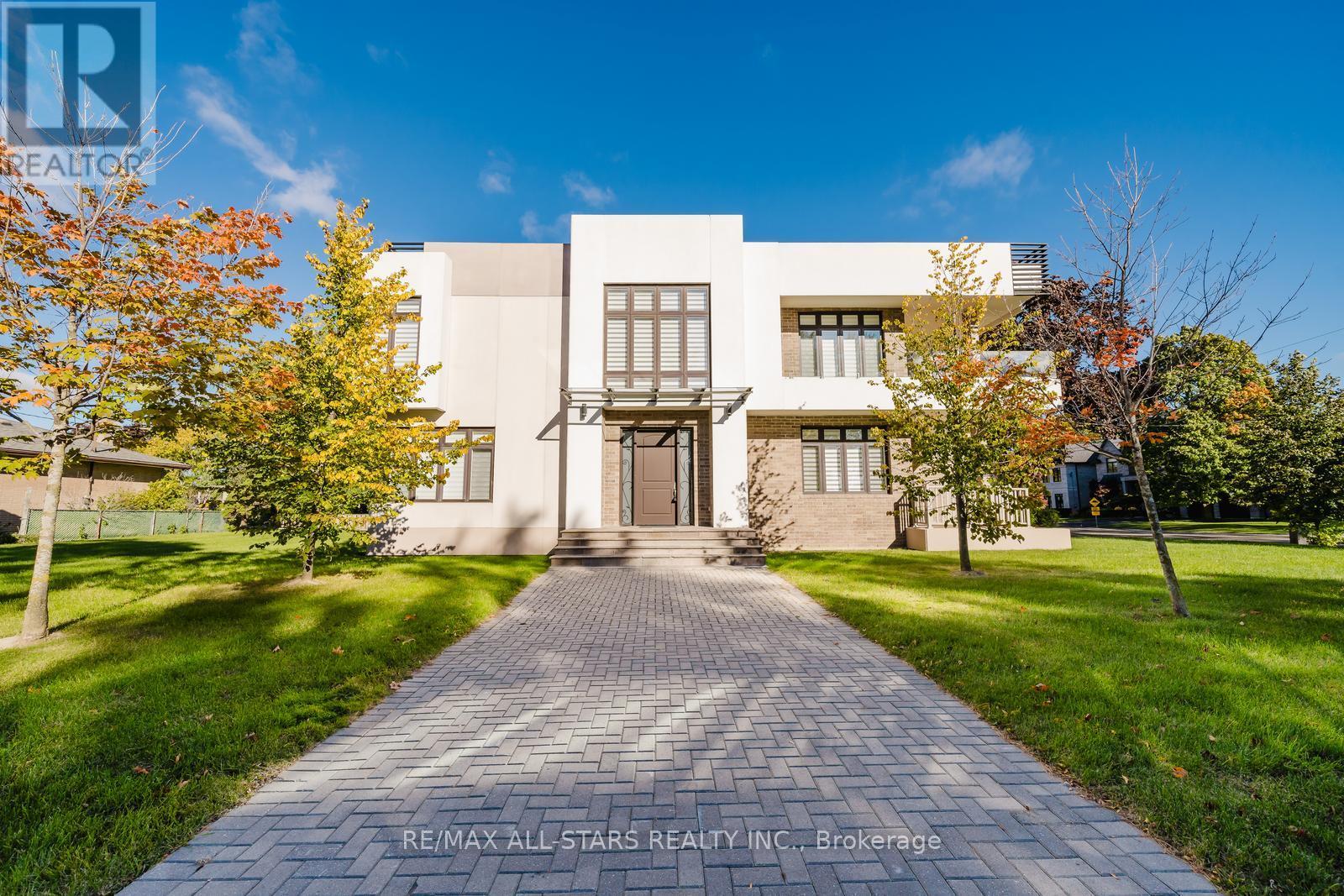 Property at 26 LANCER DRIVE image 1