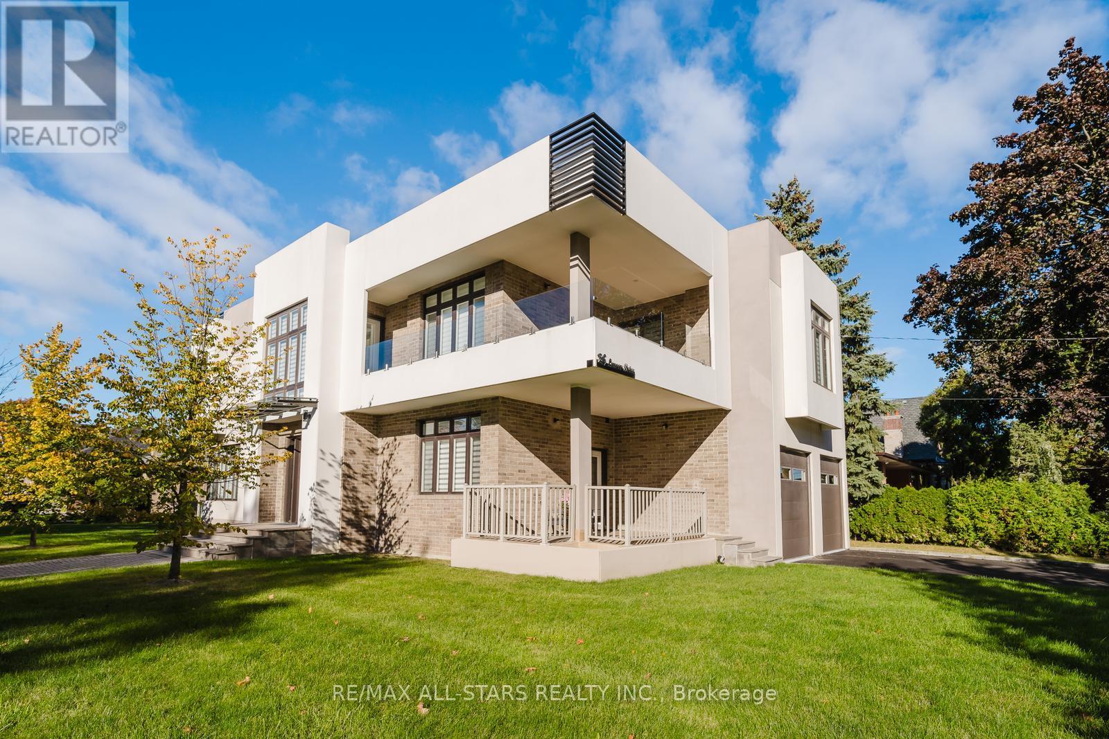 Property at 26 LANCER DRIVE image 2