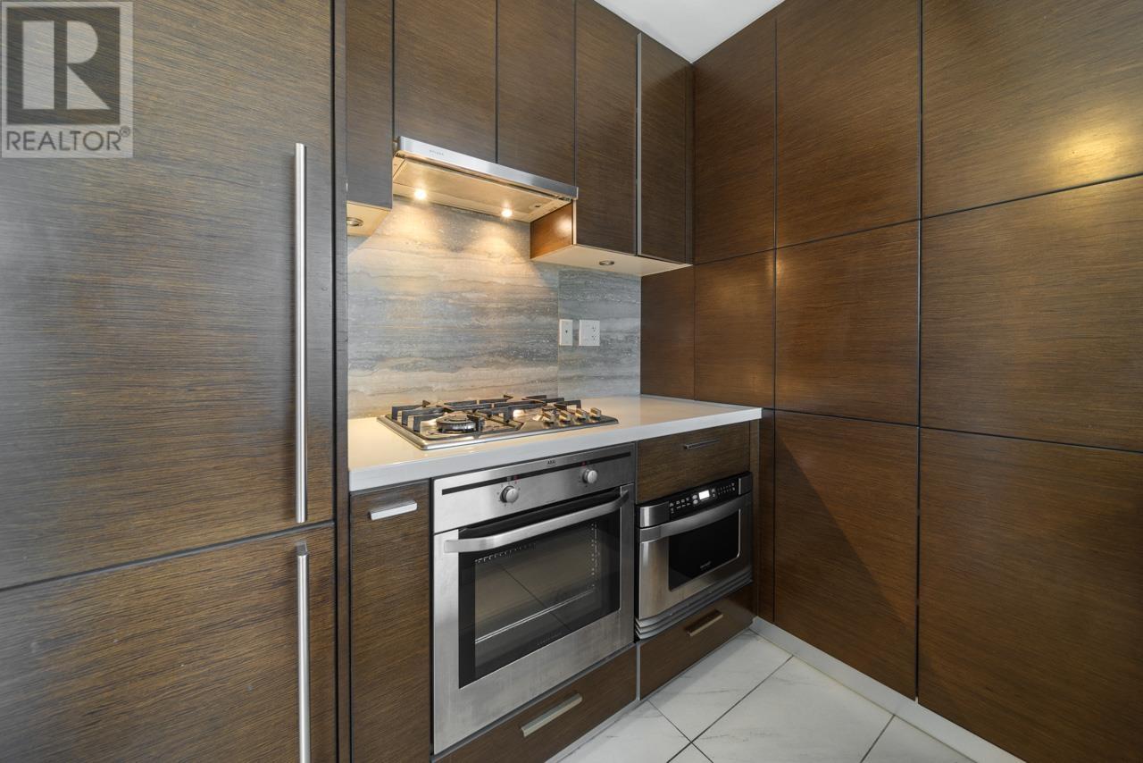 Listing Picture 9 of 21 : 1203 535 SMITHE STREET, Vancouver / 溫哥華 - 魯藝地產 Yvonne Lu Group - MLS Medallion Club Member