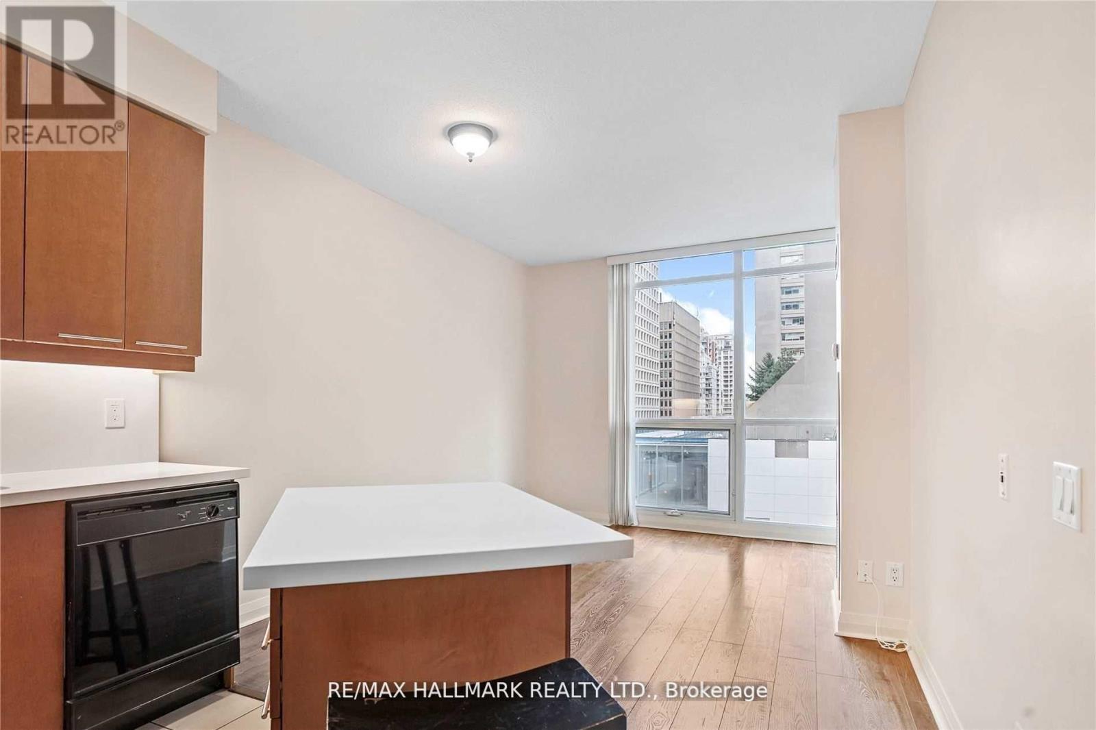 505 - 1121 Bay Street, Toronto, Ontario  M5S 3L9 - Photo 5 - C9386963