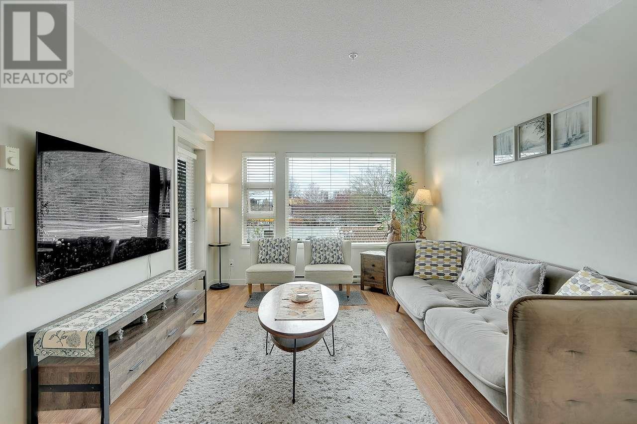 306 1677 Lloyd Avenue, North Vancouver, British Columbia V7P 0B1 - Photo 4 - R2936502