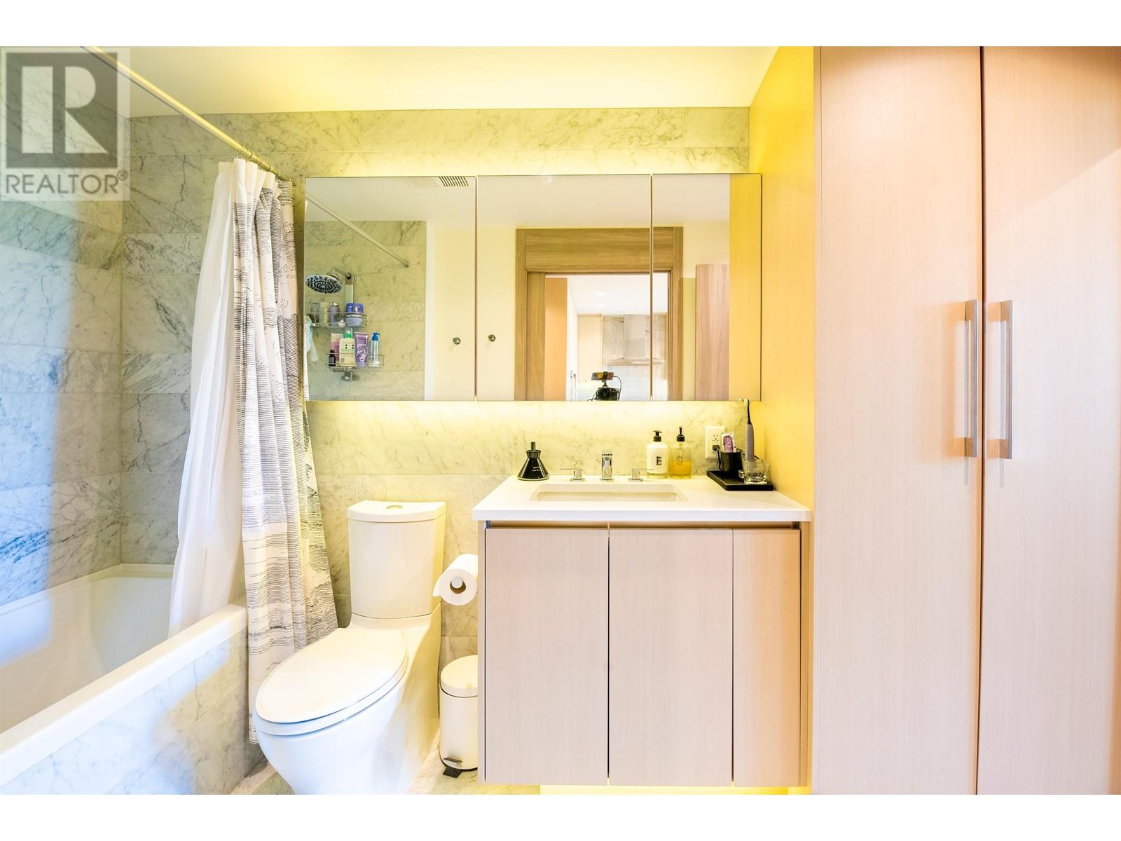 587 87 Nelson Street, Vancouver, British Columbia  V6Z 0E8 - Photo 5 - R2936551