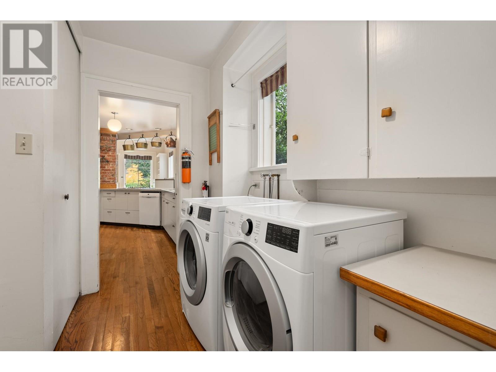 Listing Picture 14 of 40 : 1837 MATTHEWS AVENUE, Vancouver / 溫哥華 - 魯藝地產 Yvonne Lu Group - MLS Medallion Club Member