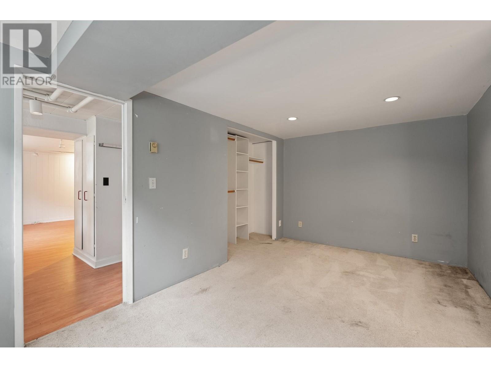 Listing Picture 31 of 40 : 1837 MATTHEWS AVENUE, Vancouver / 溫哥華 - 魯藝地產 Yvonne Lu Group - MLS Medallion Club Member