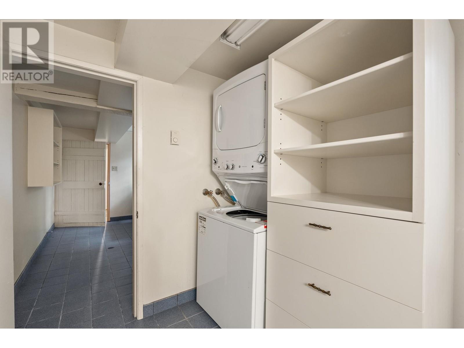 Listing Picture 33 of 40 : 1837 MATTHEWS AVENUE, Vancouver / 溫哥華 - 魯藝地產 Yvonne Lu Group - MLS Medallion Club Member