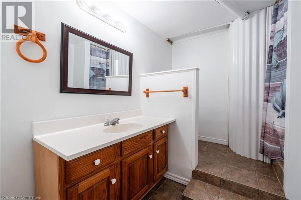 6388 Doreen Drive, Niagara Falls, Ontario  L2E 5K2 - Photo 24 - 40660564