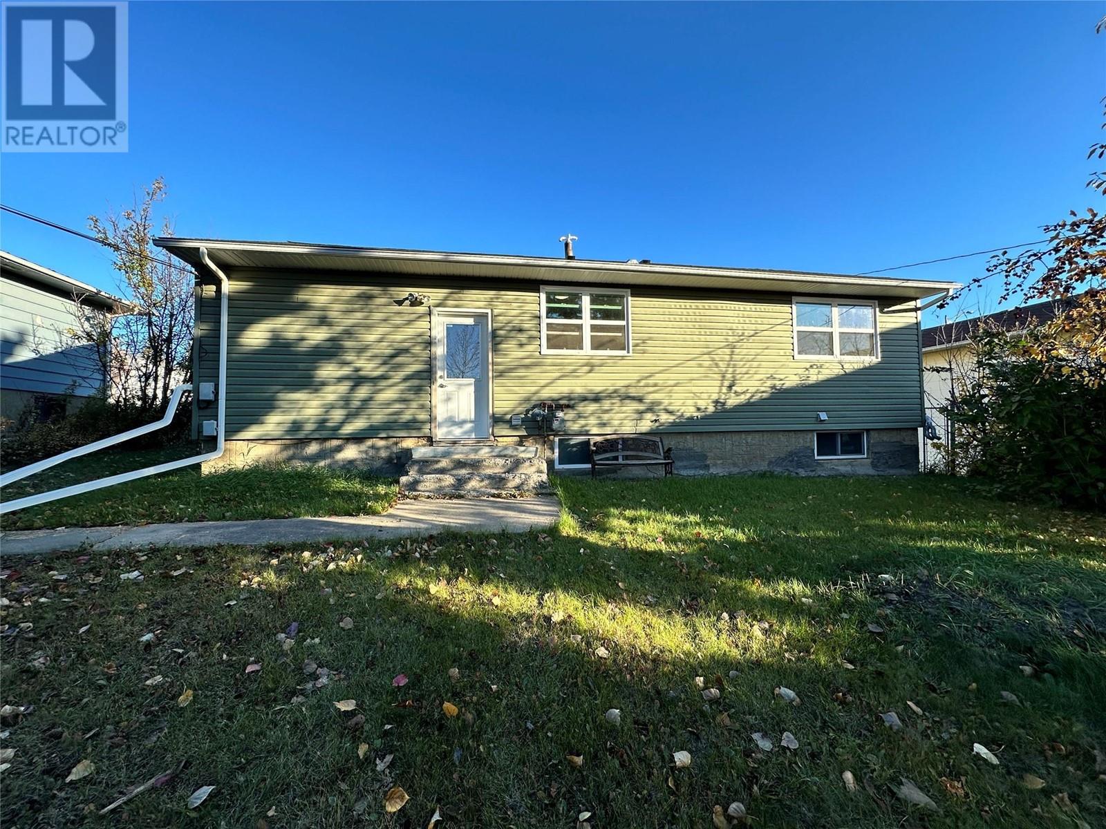 1505 95 Avenue Dawson Creek