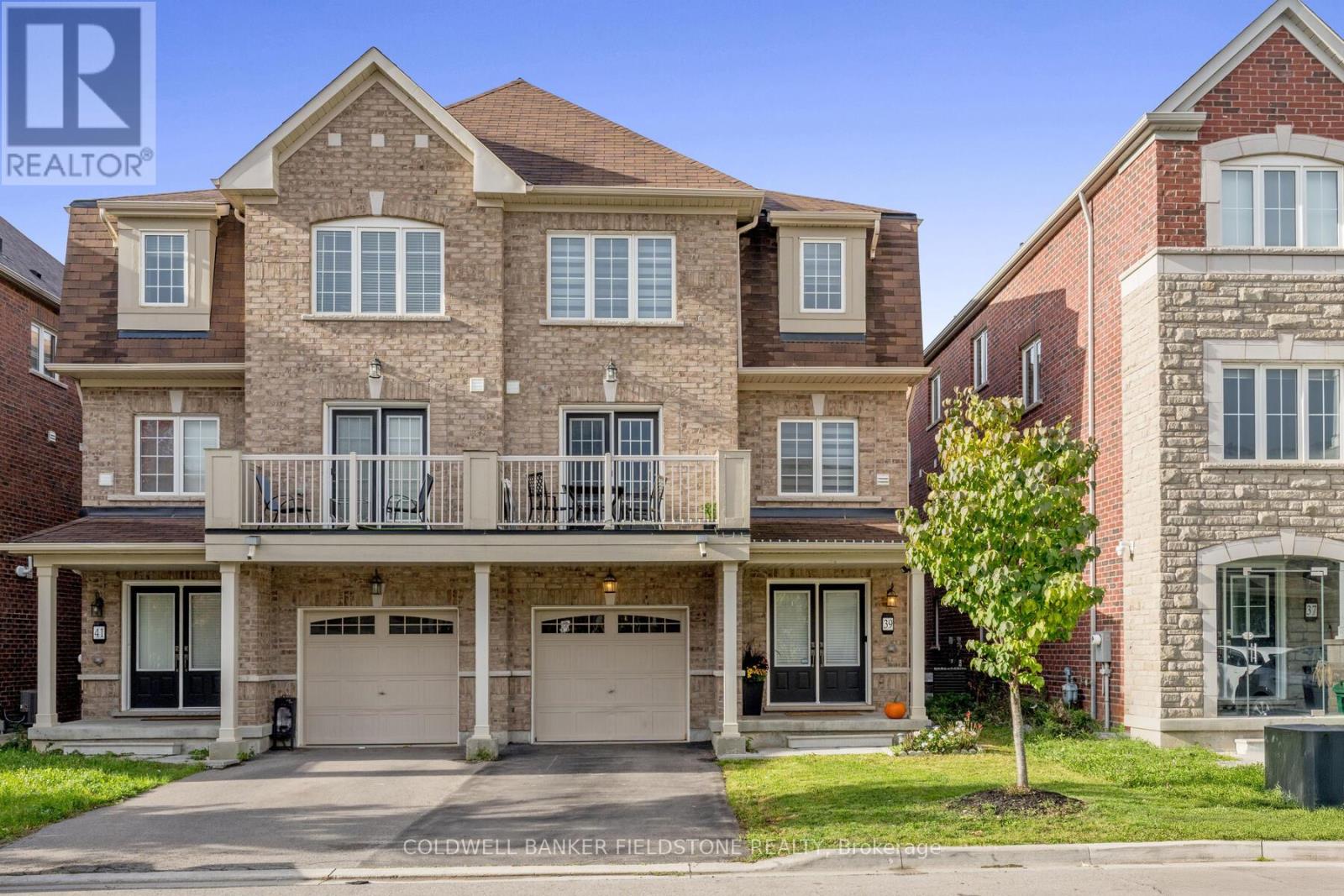 39 GOLDEN SPRINGS DRIVE, Brampton, Ontario