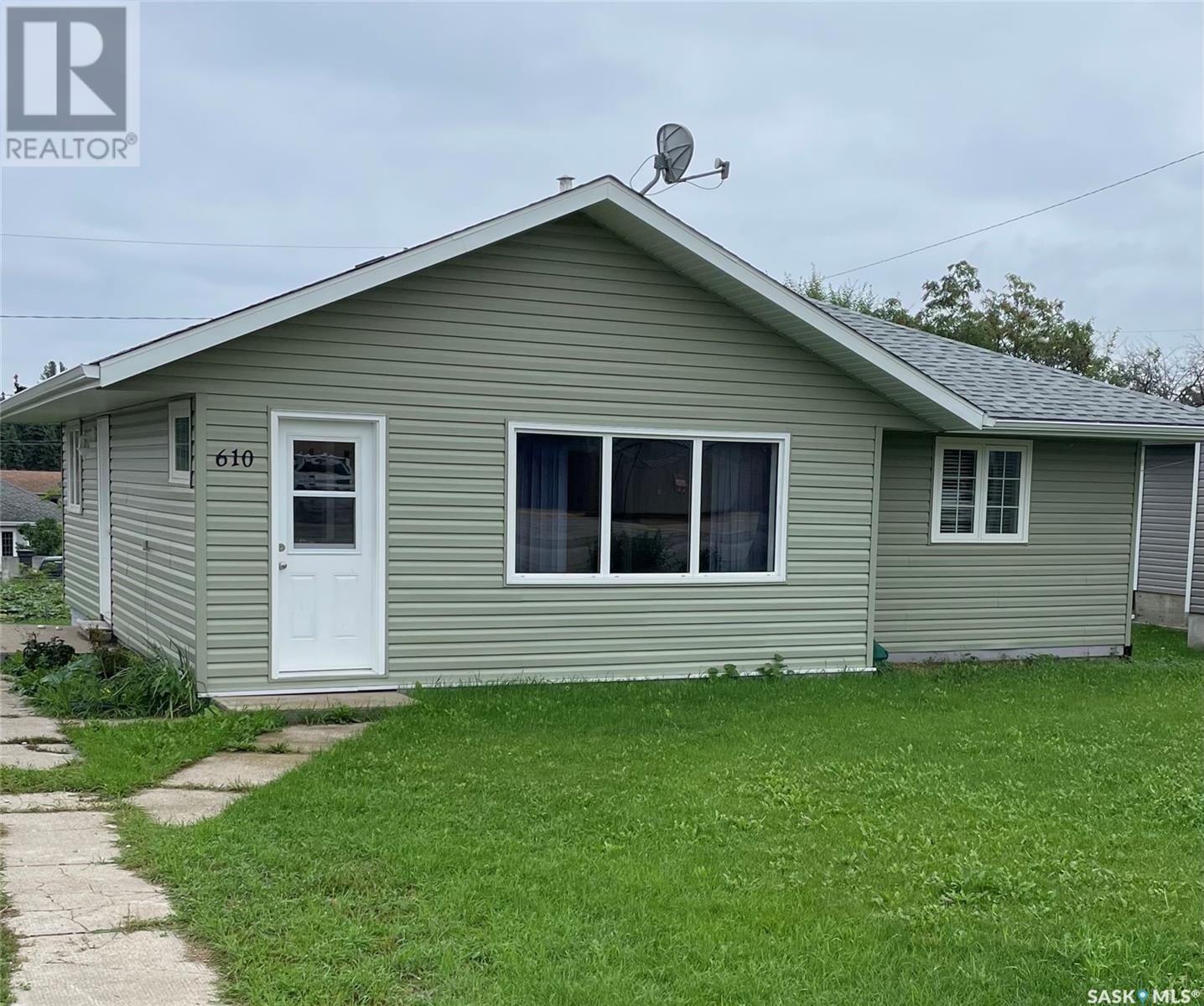 610 Albert Street, Hudson Bay, Saskatchewan  S0E 0Y0 - Photo 35 - SK980884