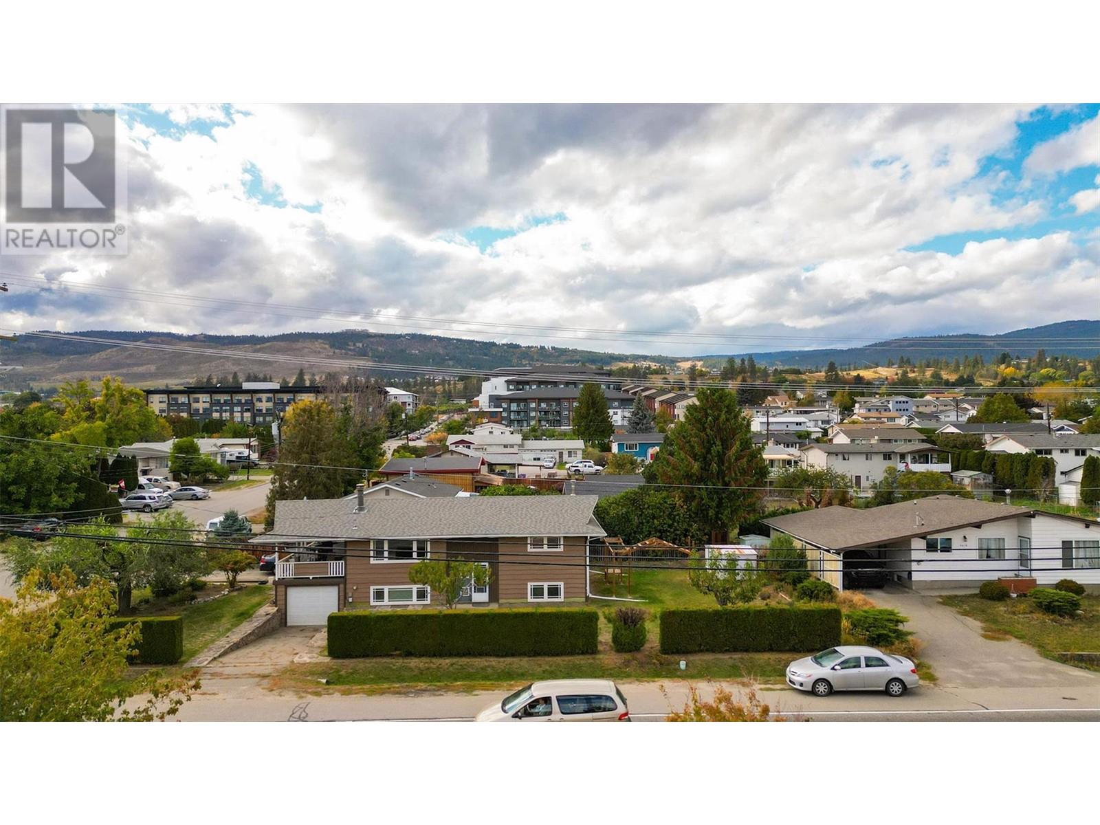 3645 Gosset Road Unit# 208, West Kelowna, British Columbia  V1Z 4C9 - Photo 1 - 10326378