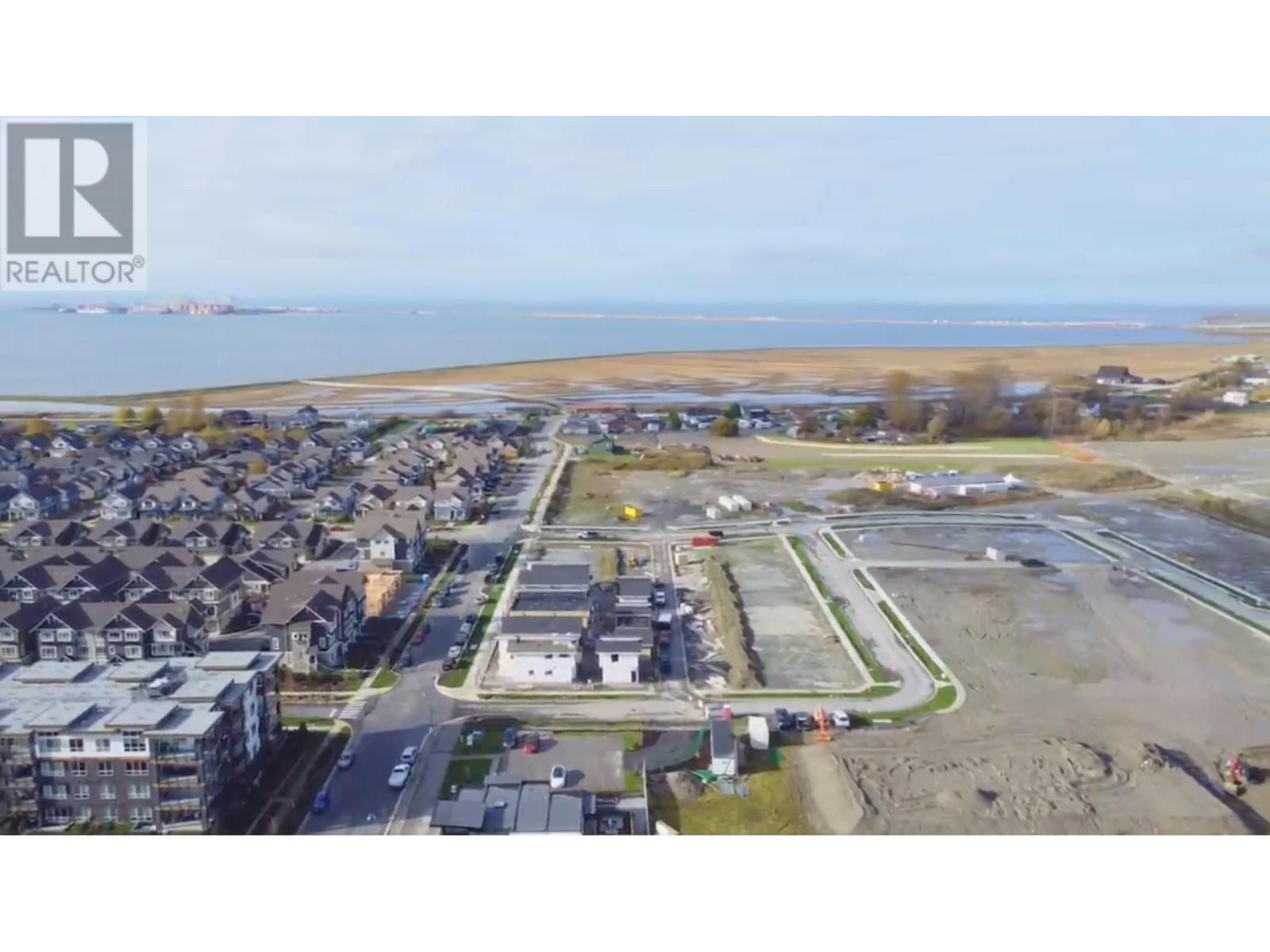 305 1942 Starling Drive, Tsawwassen, British Columbia  V0V 0V0 - Photo 13 - R2779375