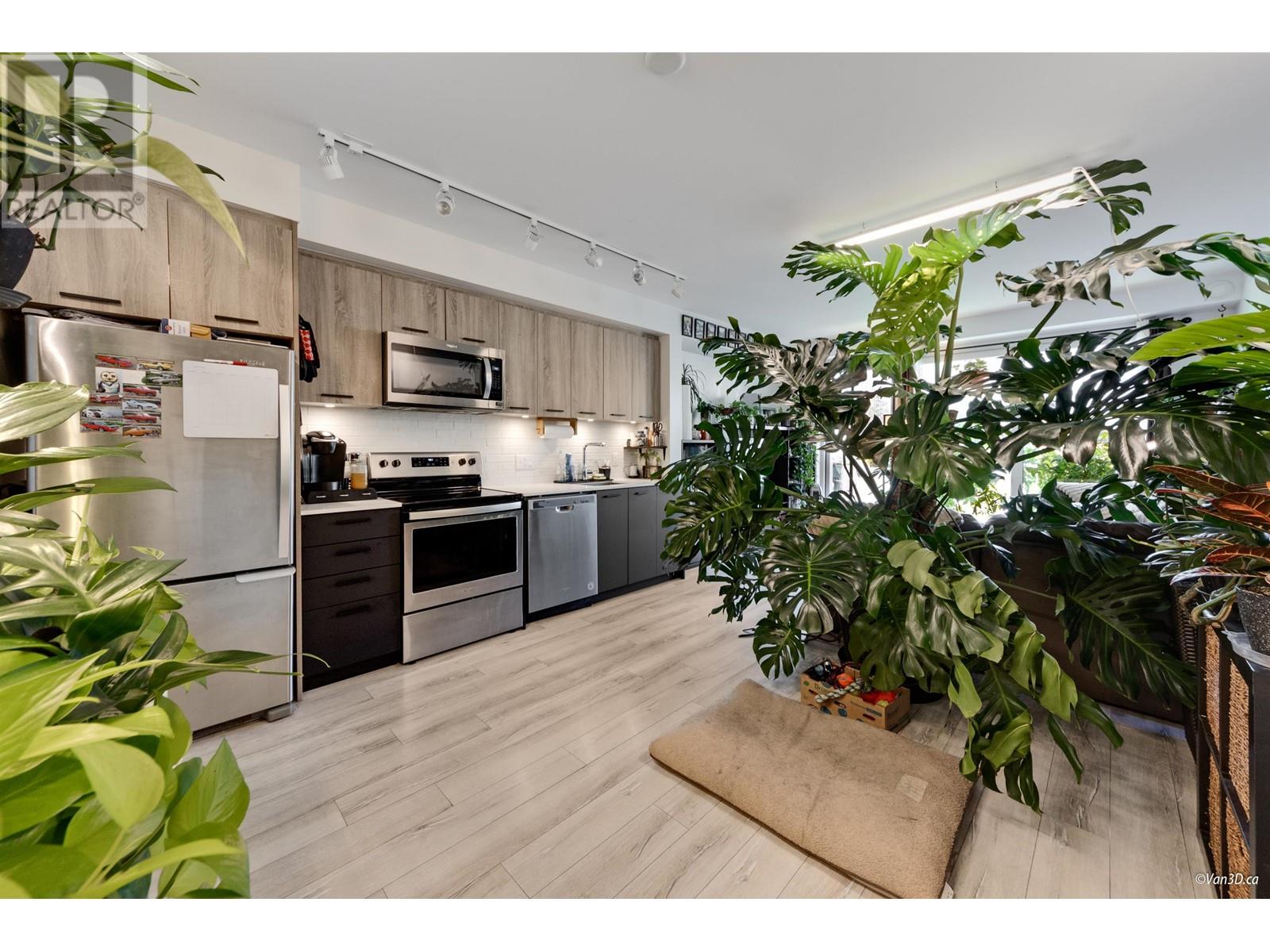 405 38013 Third Avenue, Squamish, British Columbia  V8B 0Z8 - Photo 4 - R2936633