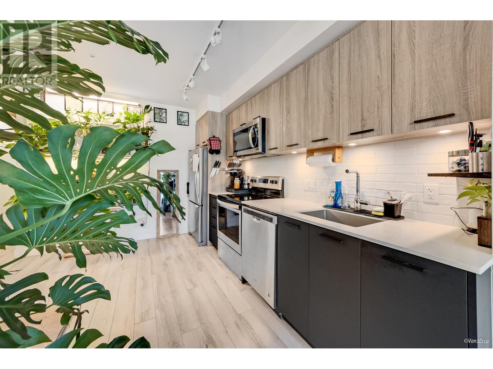 405 38013 Third Avenue, Squamish, British Columbia  V8B 0Z8 - Photo 5 - R2936633