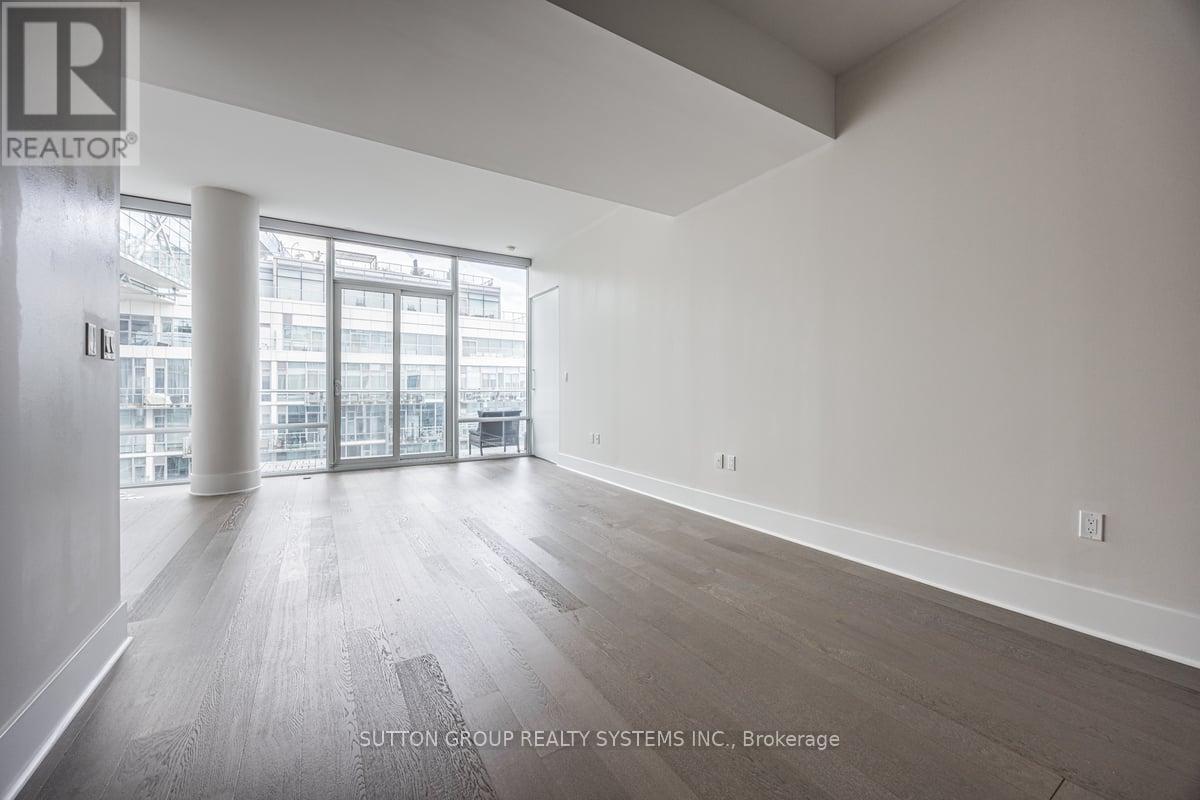 1008 - 29 Queens Quay E, Toronto, Ontario  M5E 0A4 - Photo 13 - C9389657