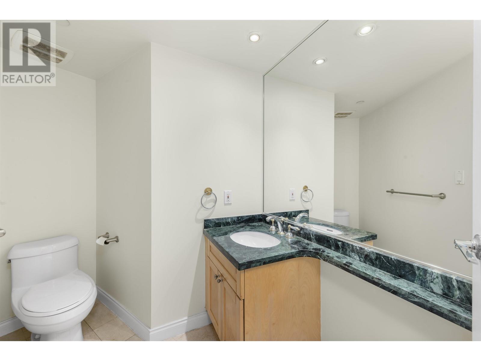 Th116 118 Drake Street, Vancouver, British Columbia  V6Z 2X1 - Photo 12 - R2936643