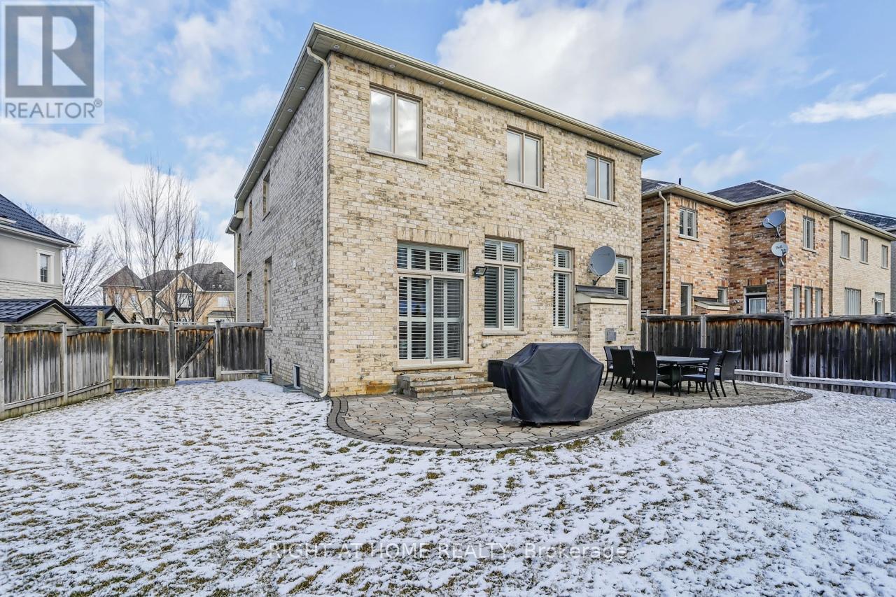 3 Mediterranean Crescent, Brampton, Ontario  L6Y 0T4 - Photo 38 - W9415449