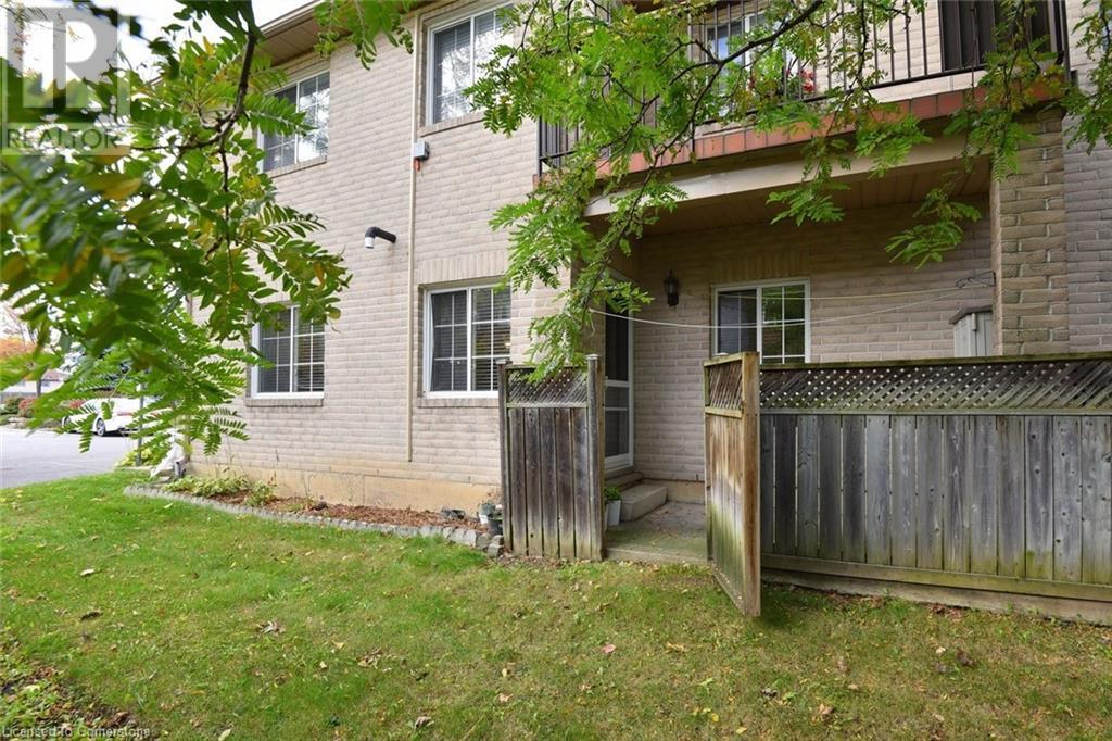 897 Stone Church Road E Unit# 4, Hamilton, Ontario  L8W 1B2 - Photo 3 - 40663964