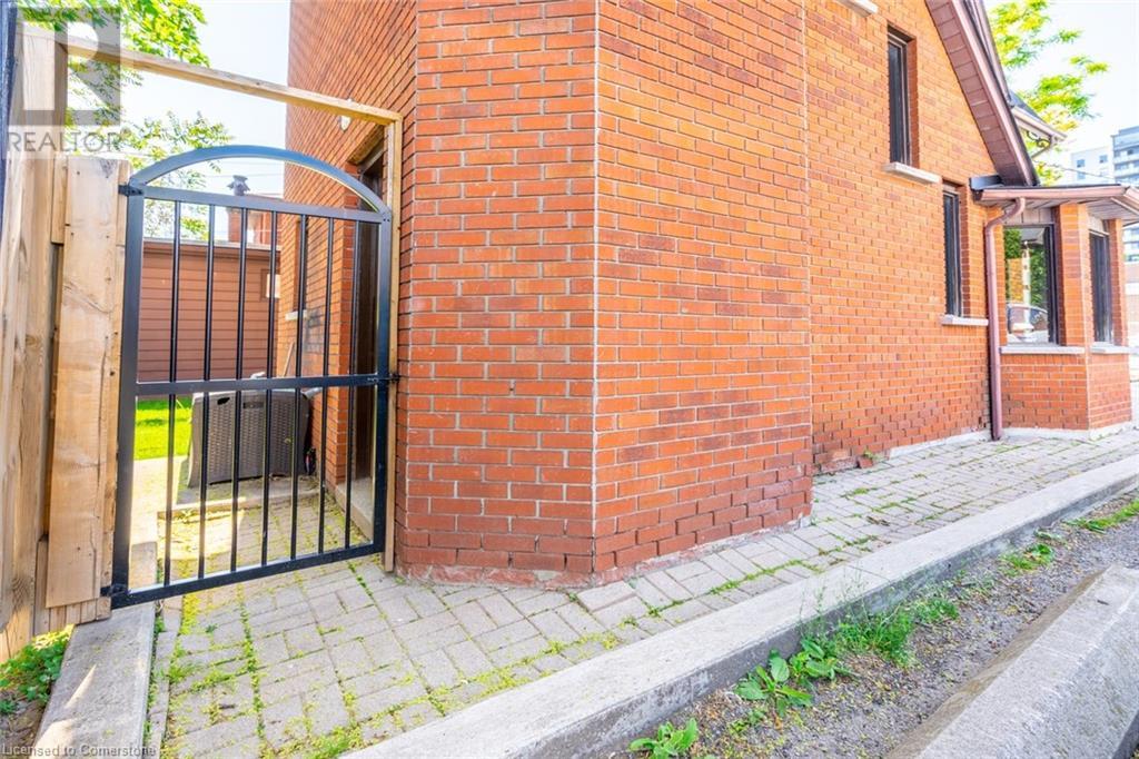 51 Augusta Street, Hamilton, Ontario  L8N 1P8 - Photo 41 - 40665517