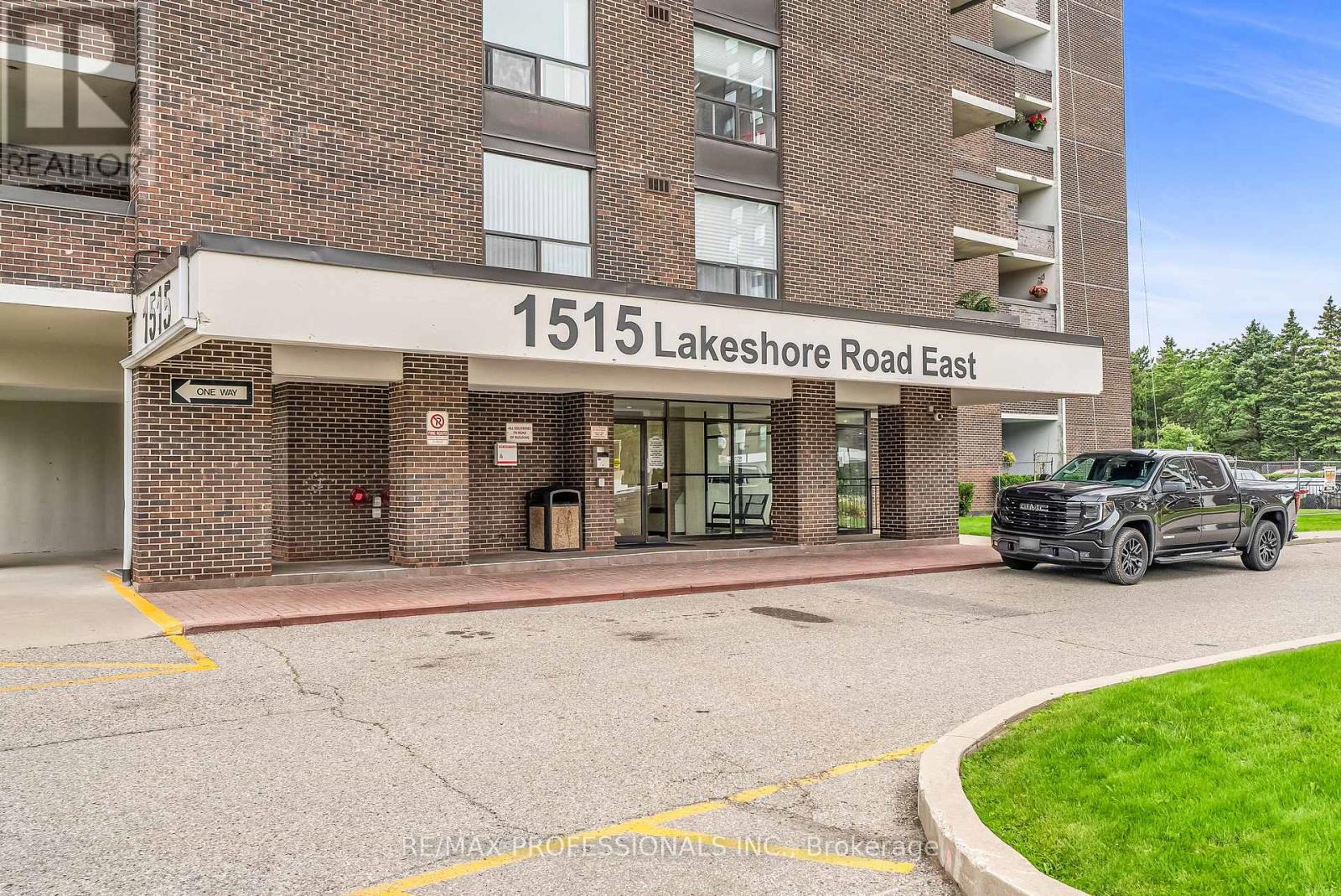 1405 - 1515 Lakeshore Road E, Mississauga, Ontario  L5E 3E3 - Photo 39 - W9400523