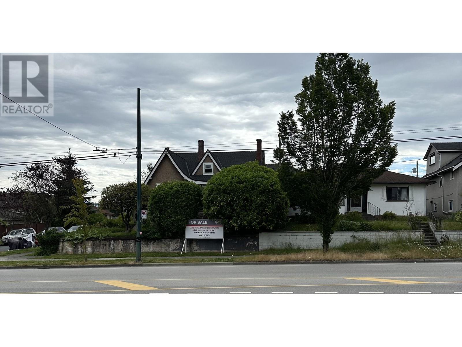 1606 Nanaimo Street, Vancouver, British Columbia  V5L 4V1 - Photo 1 - R2936642