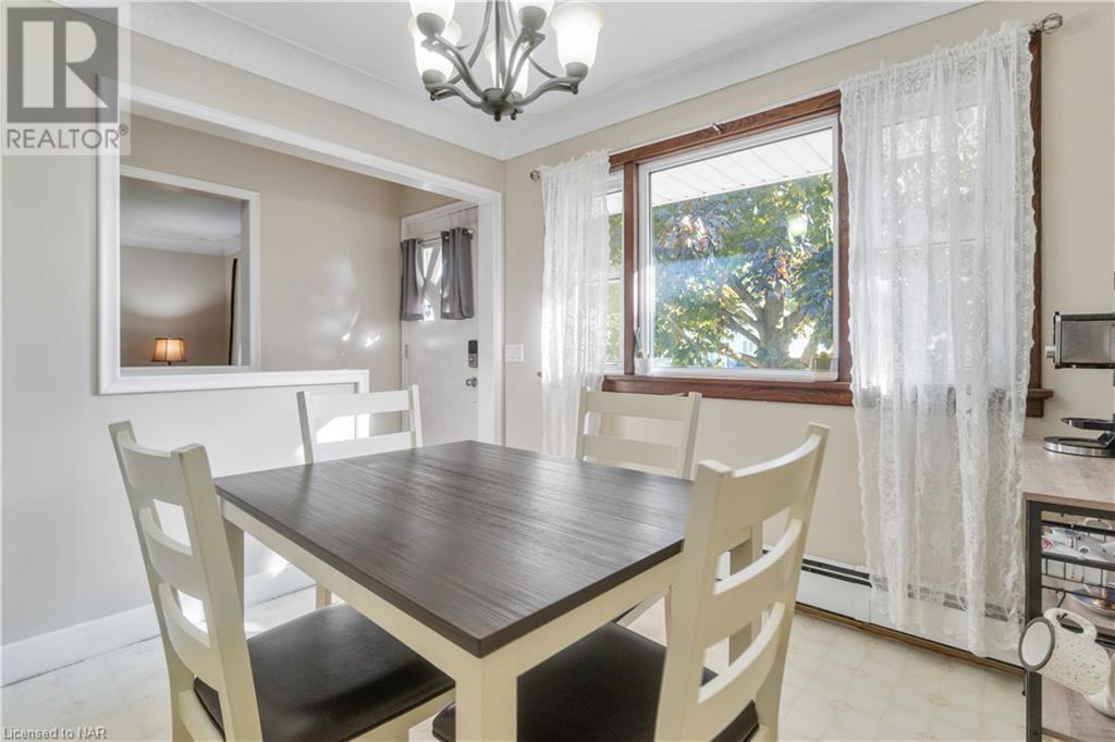 504 Bell Street, Port Colborne, Ontario  L3K 1K7 - Photo 5 - 40662616