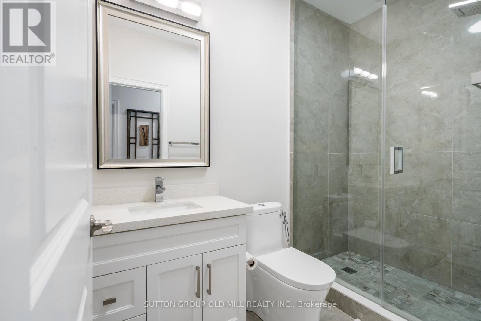 70 South Woodrow Boulevard, Toronto, Ontario  M1N 3L6 - Photo 38 - E9415759