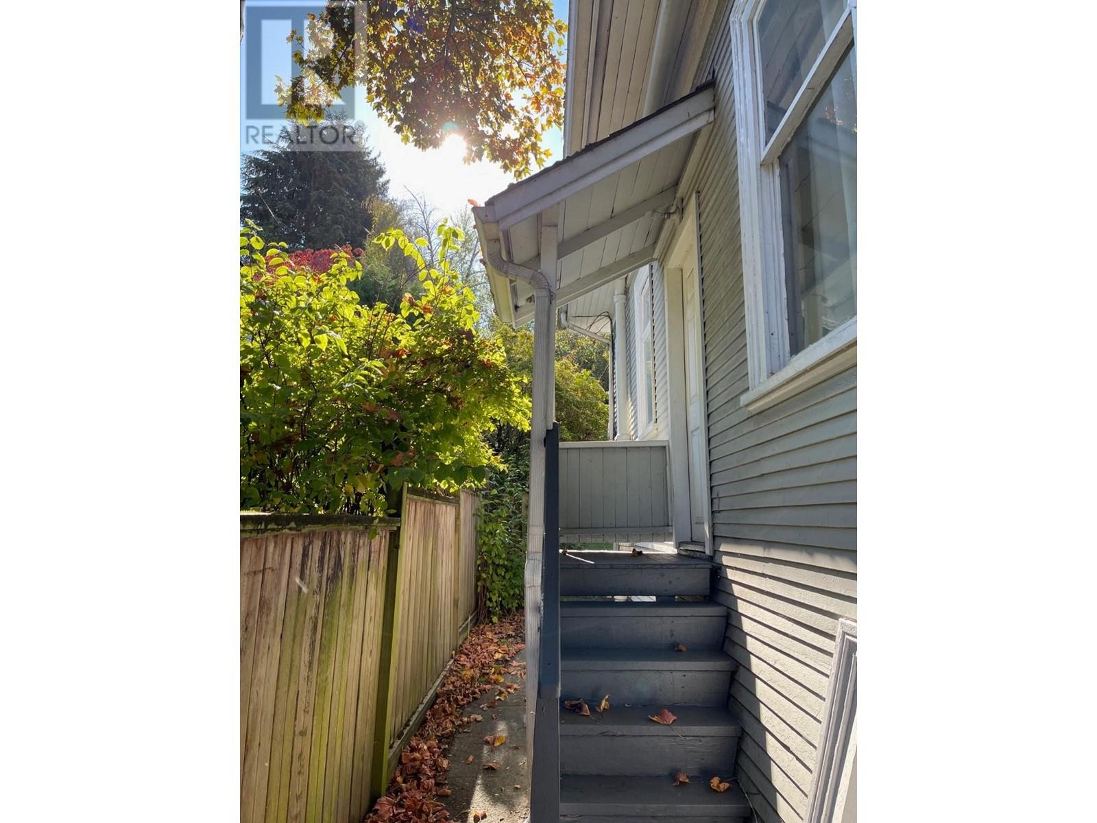 256 E 16th Avenue, Vancouver, British Columbia  V5T 2T4 - Photo 13 - R2935601