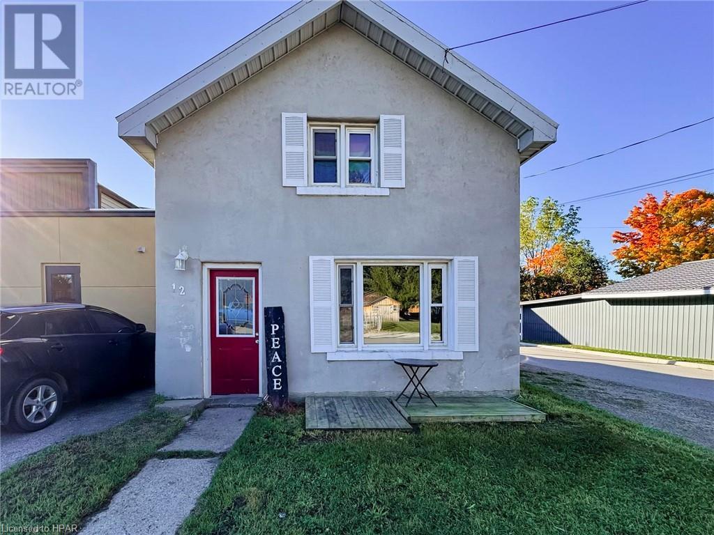 12 Princess Street WCentral Huron (Clinton), Ontario  N0M 1L0 - Photo 1 - X10780523