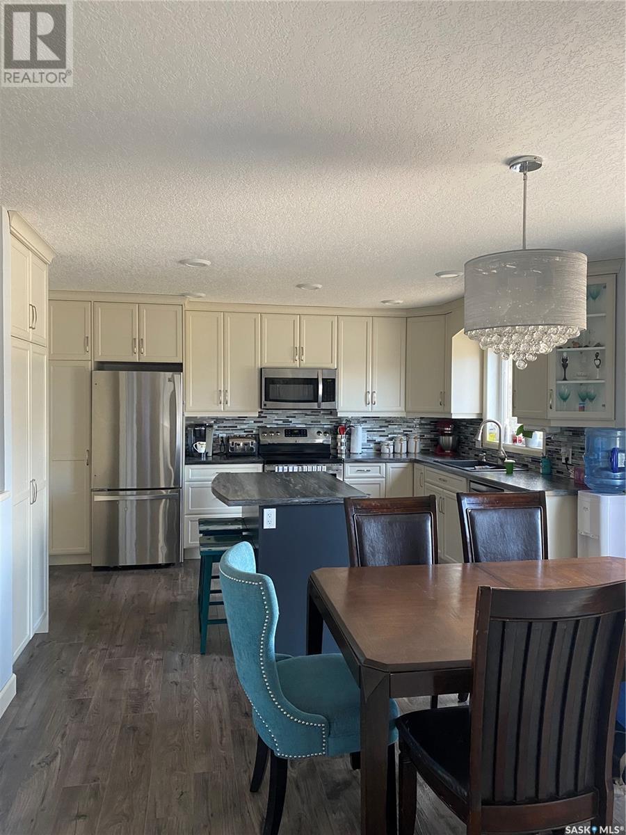 515 Forbes Street, Big River, Saskatchewan  S0J 0E0 - Photo 11 - SK986201