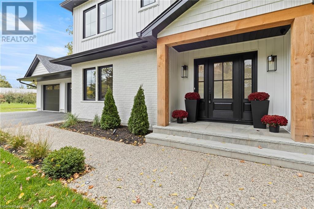 1173 Lakeshore Road W, St. Catharines, Ontario  L2R 6P9 - Photo 4 - 40631068