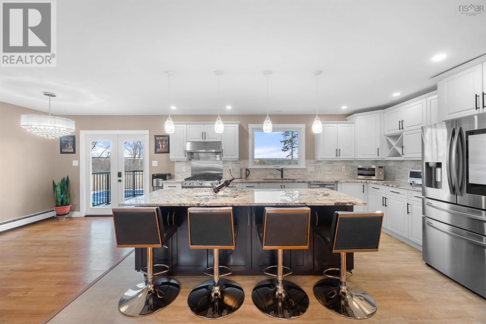 122 Lakeview Road, Lakeview, Nova Scotia  B4C 4C7 - Photo 11 - 202424858