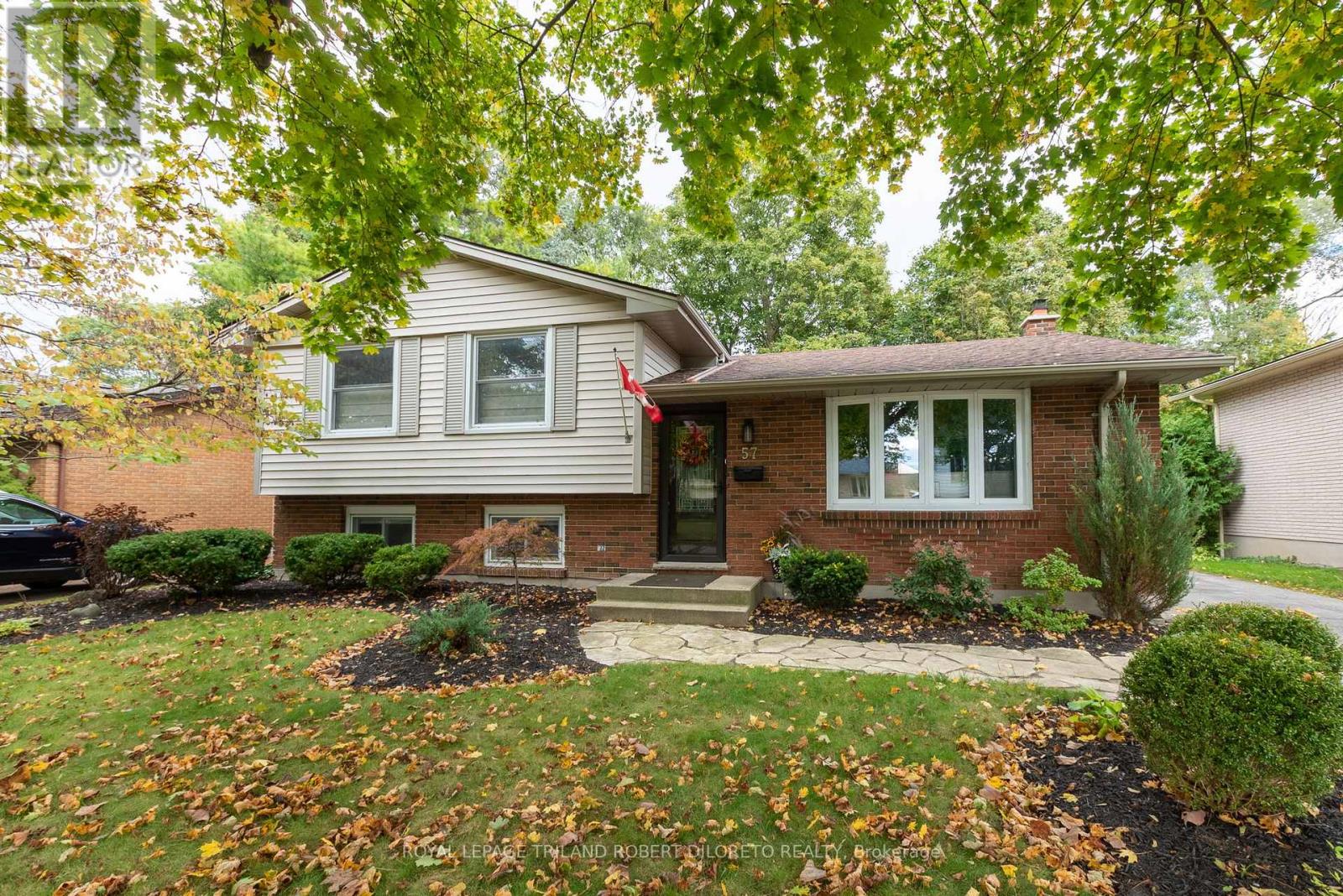 57 PARLIAMENT CRESCENT, London, Ontario