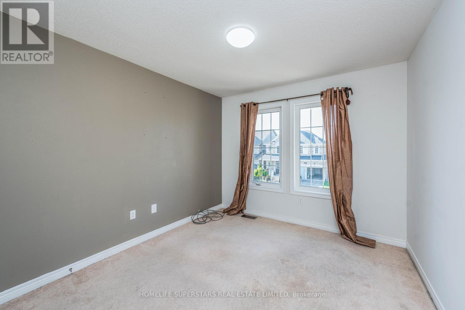 37 Fossil Street, Brampton, Ontario  L6P 3G7 - Photo 17 - W9385004