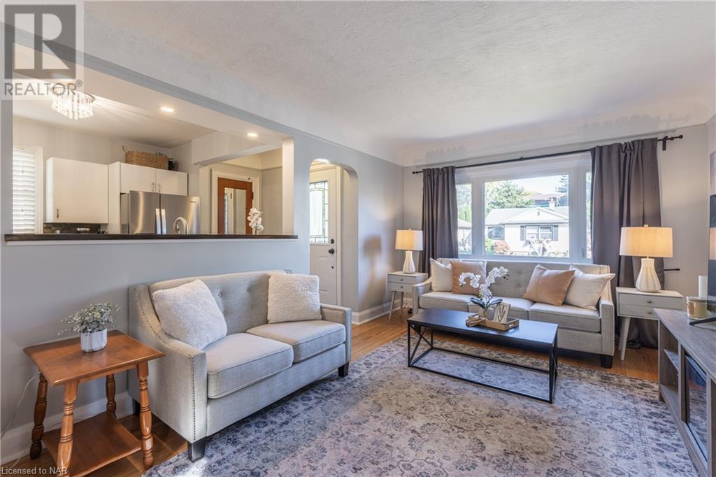 5 Huron Street, St. Catharines, Ontario  L2R 5V7 - Photo 8 - 40662390