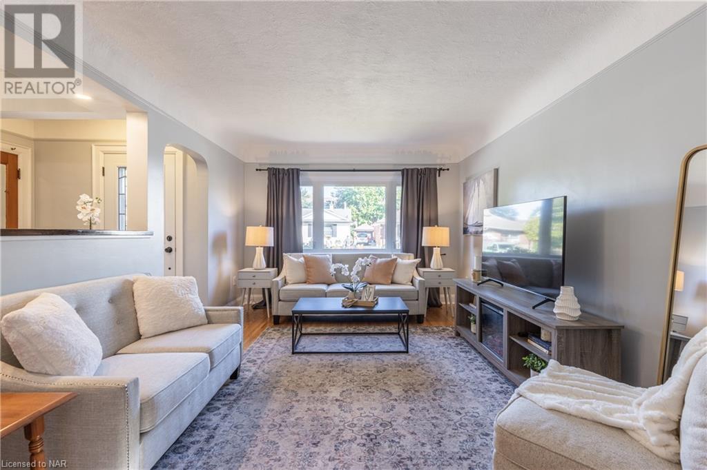 5 Huron Street, St. Catharines, Ontario  L2R 5V7 - Photo 10 - 40662390