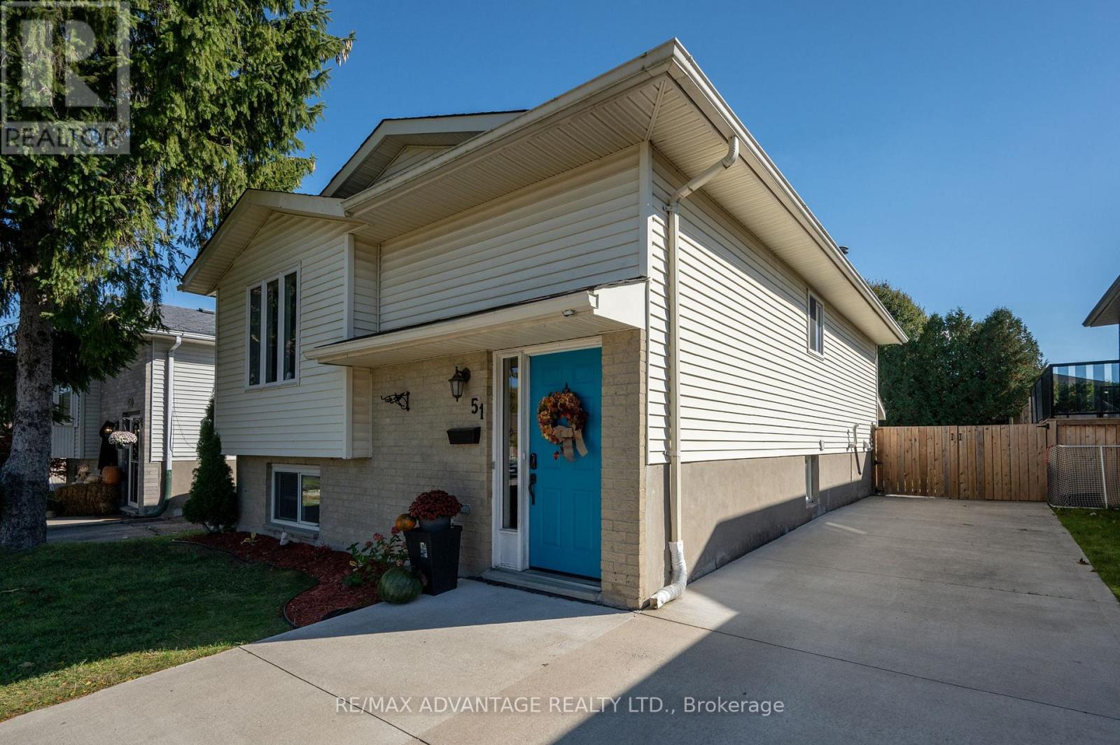 51 Weymouth Drive, London, Ontario  N5V 4E3 - Photo 4 - X9416161