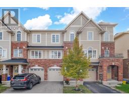 9 DORCHESTER TERRACE, Hamilton, Ontario