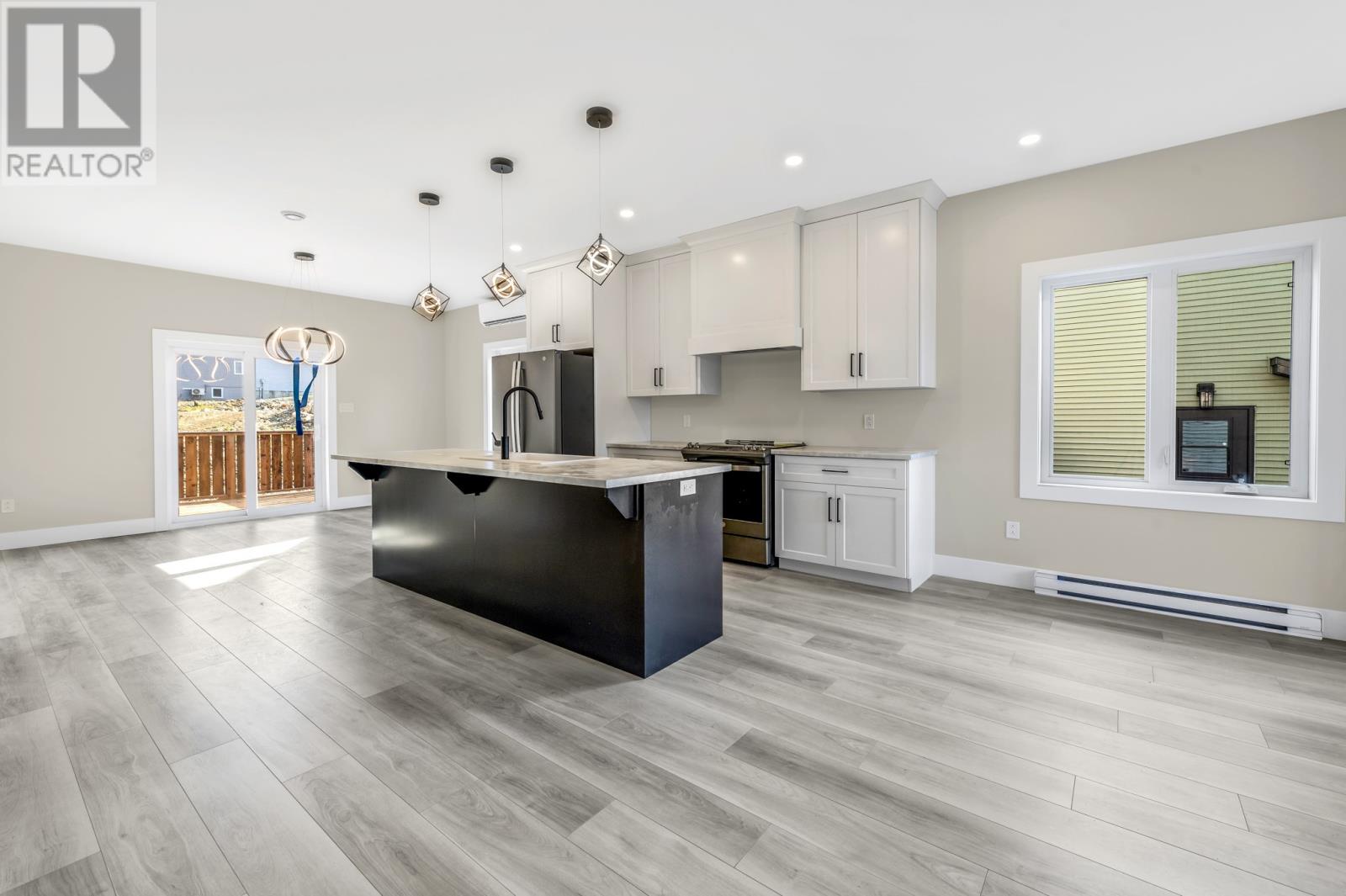 Property at 35 Markham Drive image 3