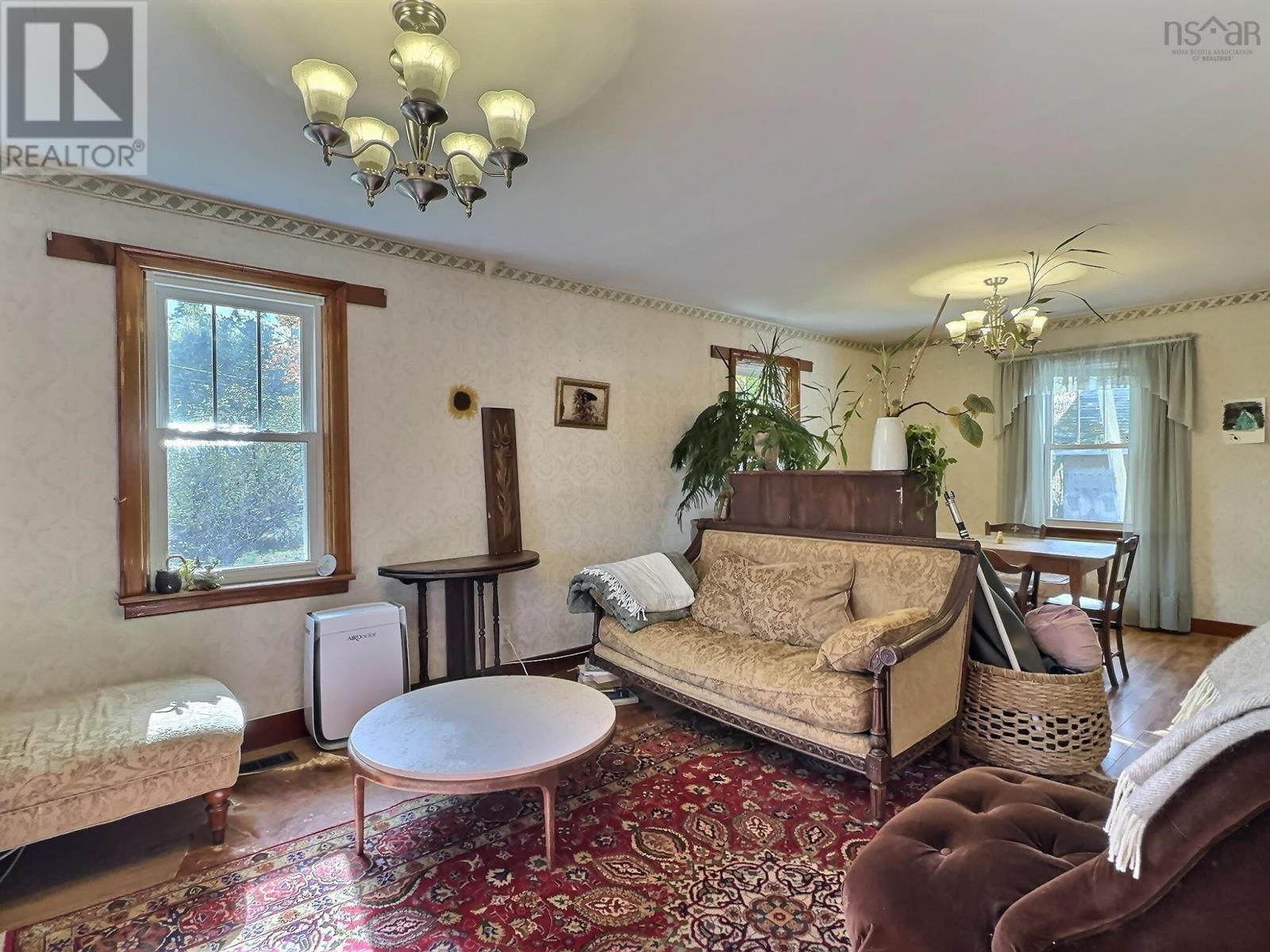 408 Salmon River Road, Valley, Nova Scotia  B6L 4E4 - Photo 6 - 202424909