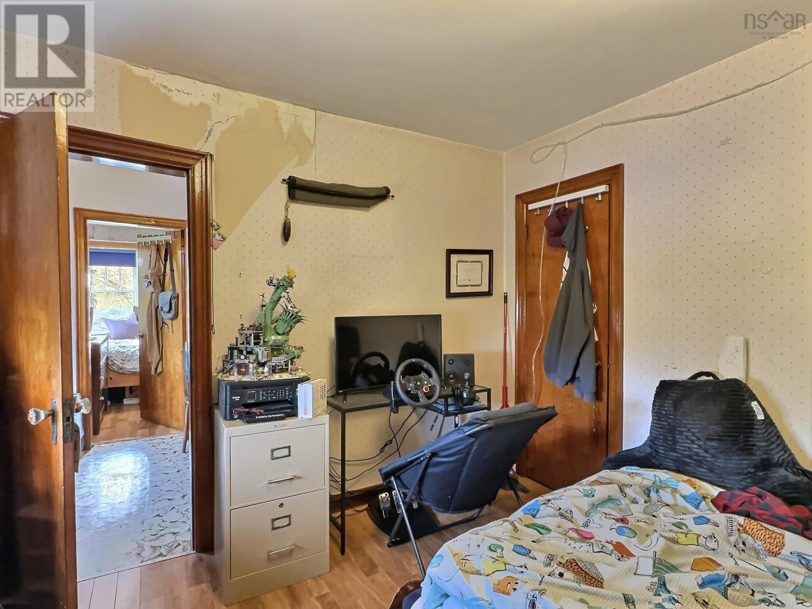 408 Salmon River Road, Valley, Nova Scotia  B6L 4E4 - Photo 8 - 202424909