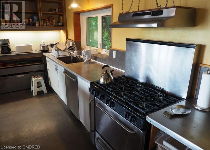 68 Roseview AvenueCambridge, Ontario  N1R 4A7 - Photo 15 - X10404255