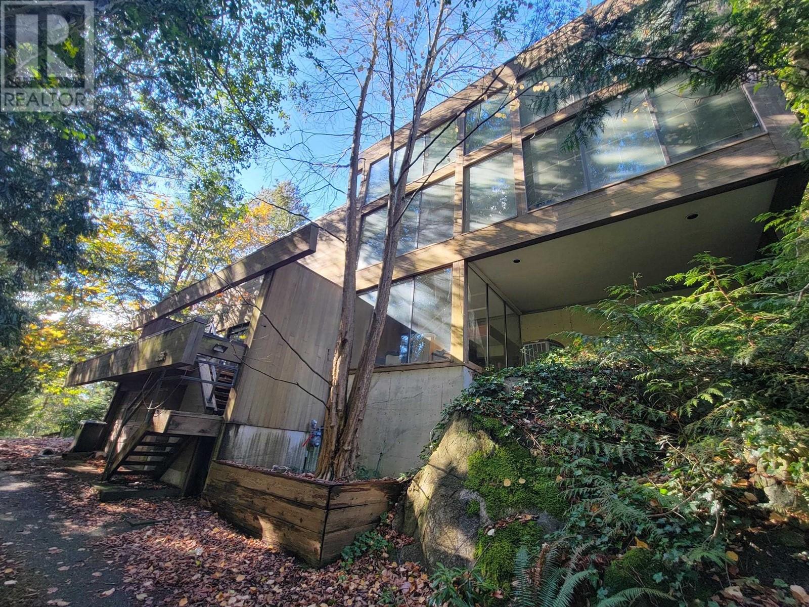 6955 MARINE DRIVE, West Vancouver, British Columbia One Percent