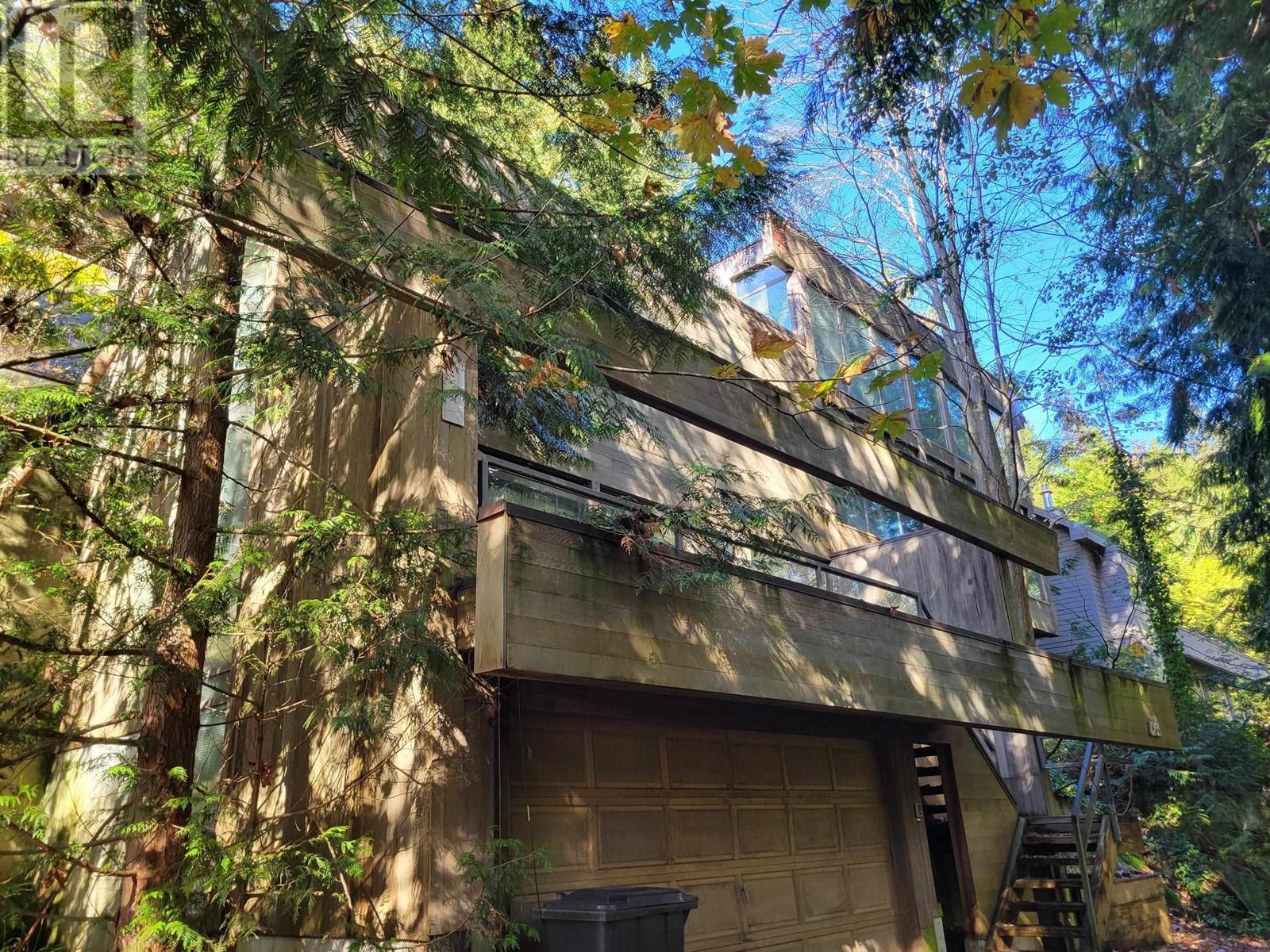 6955 Marine Drive, West Vancouver, British Columbia  V7W 2T4 - Photo 2 - R2936817